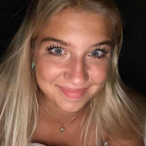 aniela_leon_goon