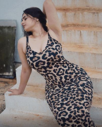 AyeshaKhanFapClub