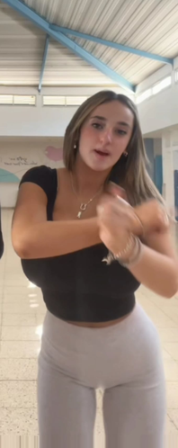 BustyIsraeliiiGirls