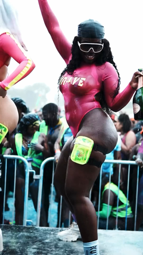 Carnival__Hot_Girls