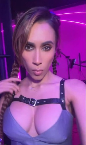 cleavageinframe