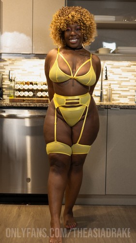 darkskinwhitelingerie