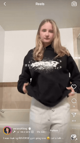 FemaleBellyLovers