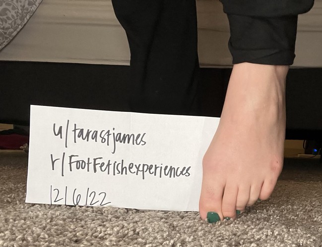 FootFetishExperiences