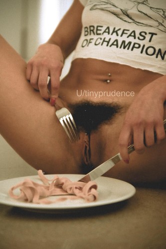 HairyPiercedPussy