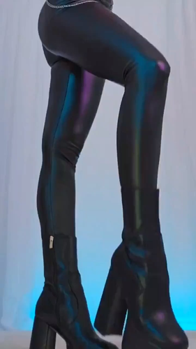 Ilovewomenandass
