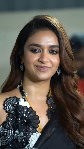 KeerthySuresh_Club