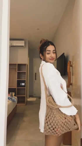 NavelNSFW