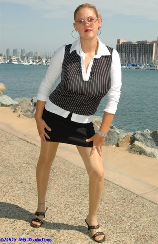 Pantyhose_Daily