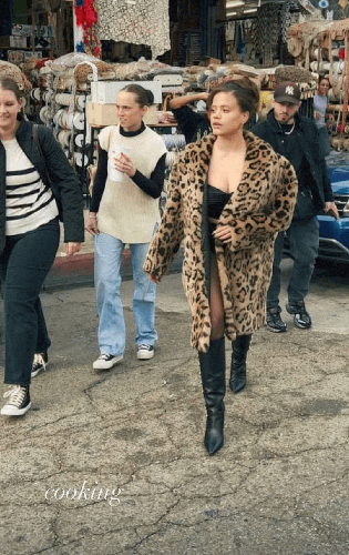 Sarah_Jeffery