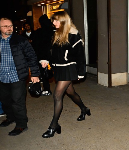 taylorswifthosiery