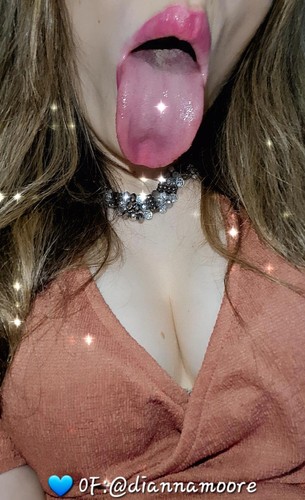 tongue_girls