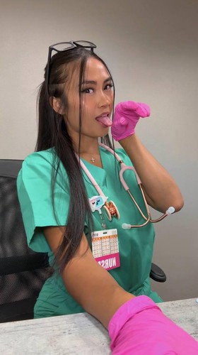 womeninscrubs