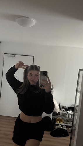 xFibiSubreddit